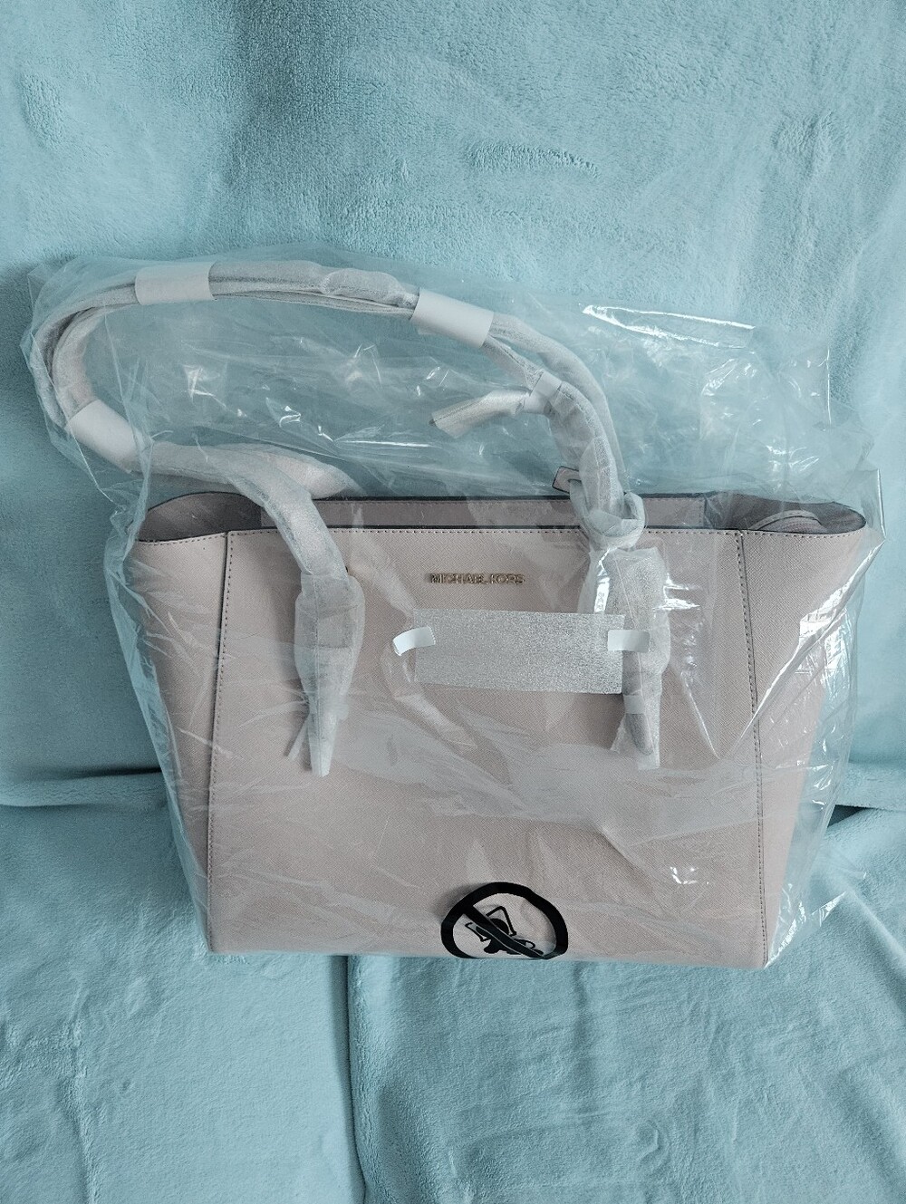 NWT Michael Kors Charlotte Large Saffiano Leather 3-1 Tote Bag - Picture 7 of 13